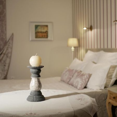 Bed and Breakfast Domaine De La Fontaine Chavagne Exteriér fotografie